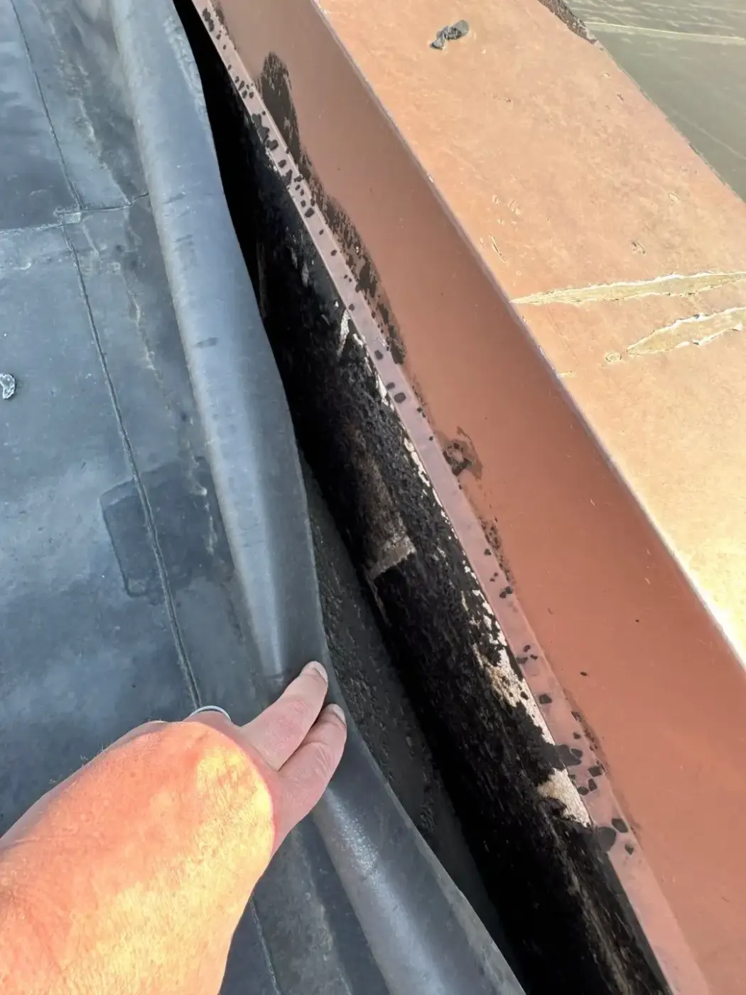 Commercial roofing by Indiana Avenue Commercial Roofing near Wynnedale, IN