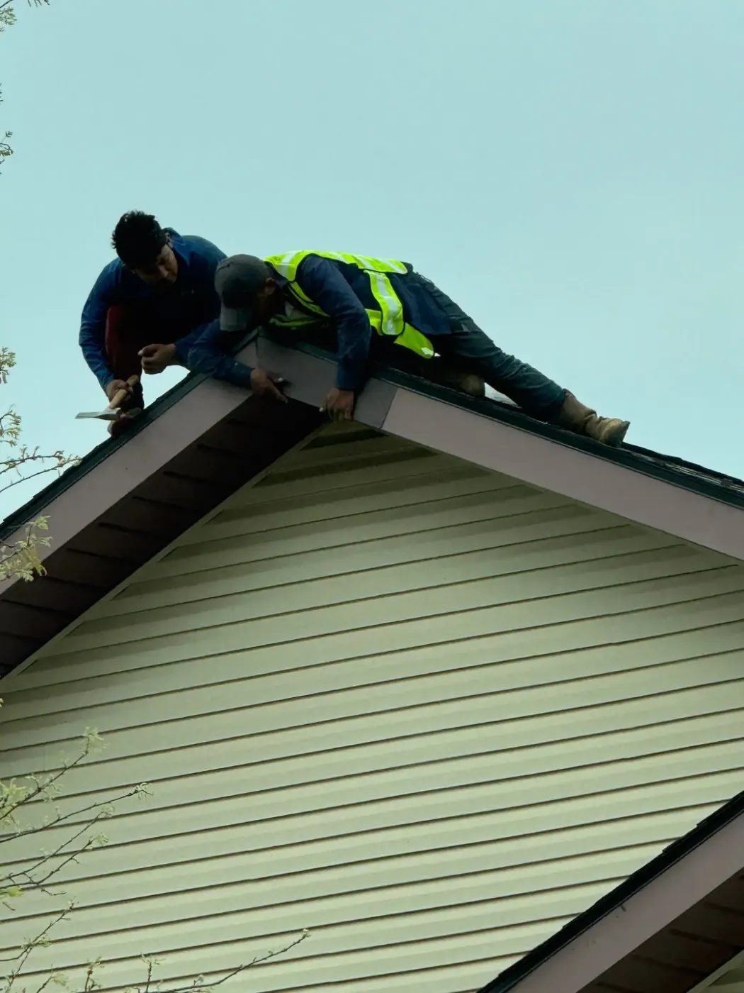 Commercial roofing by Indiana Avenue Commercial Roofing near Spring Hill, IN